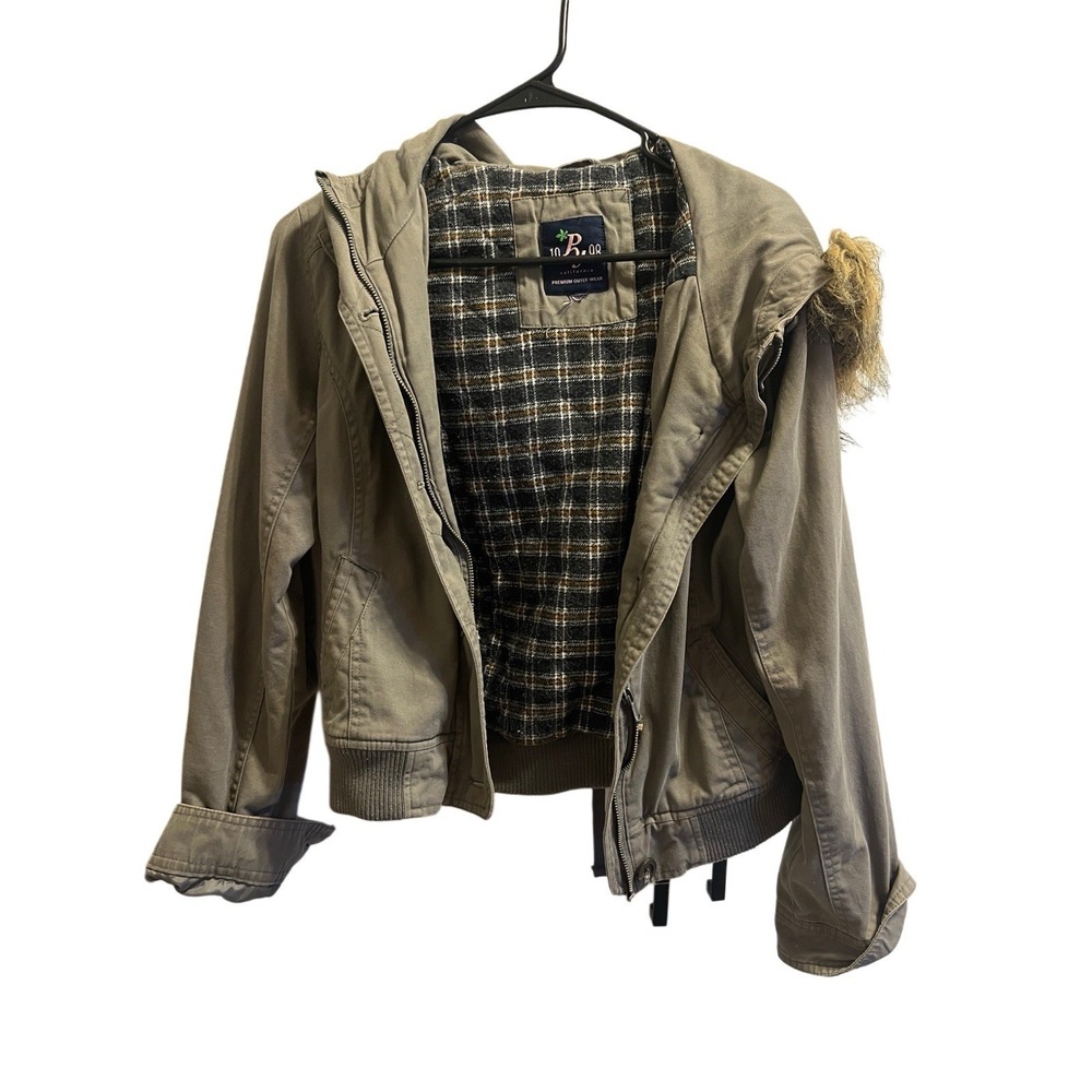 Large Papaya Olive Green Long Sleeve Jacket Faux Fur Collar